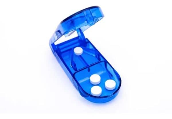 Cortador De Comprimidos Pequeno com Lâmina