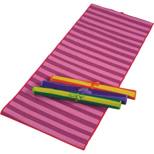 Esteira de praia personalizada em rolo