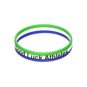 Pulseira de silicone listrada com personalização